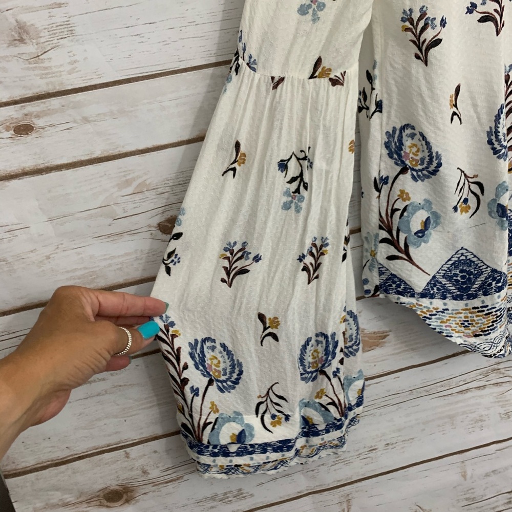 Kimchi Blue Long Balloon Sleeve Peasant Bl… - Picture 3 of 12